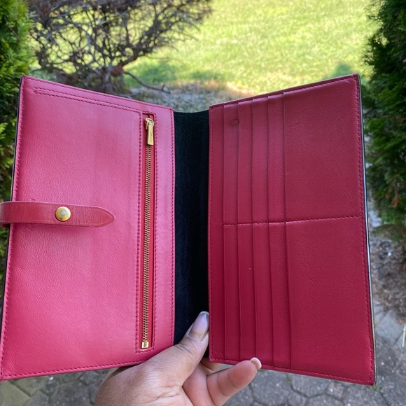 Céline Large Multifunction Strap Wallet - Picture 6 of 16
